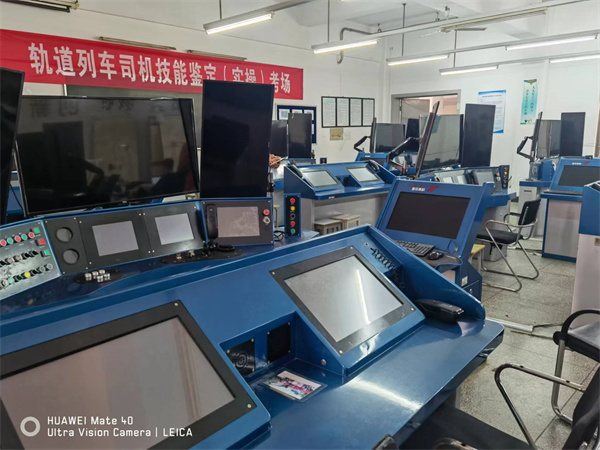 株洲市旺旺发搬家服务有限公司,株洲家俱拆装,株洲空调安装,株洲设备起重,株洲搬家服务